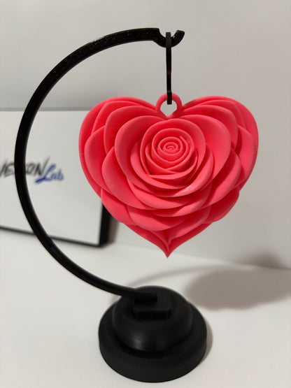 Escultura de Rosa em Coração Rosa com Suporte